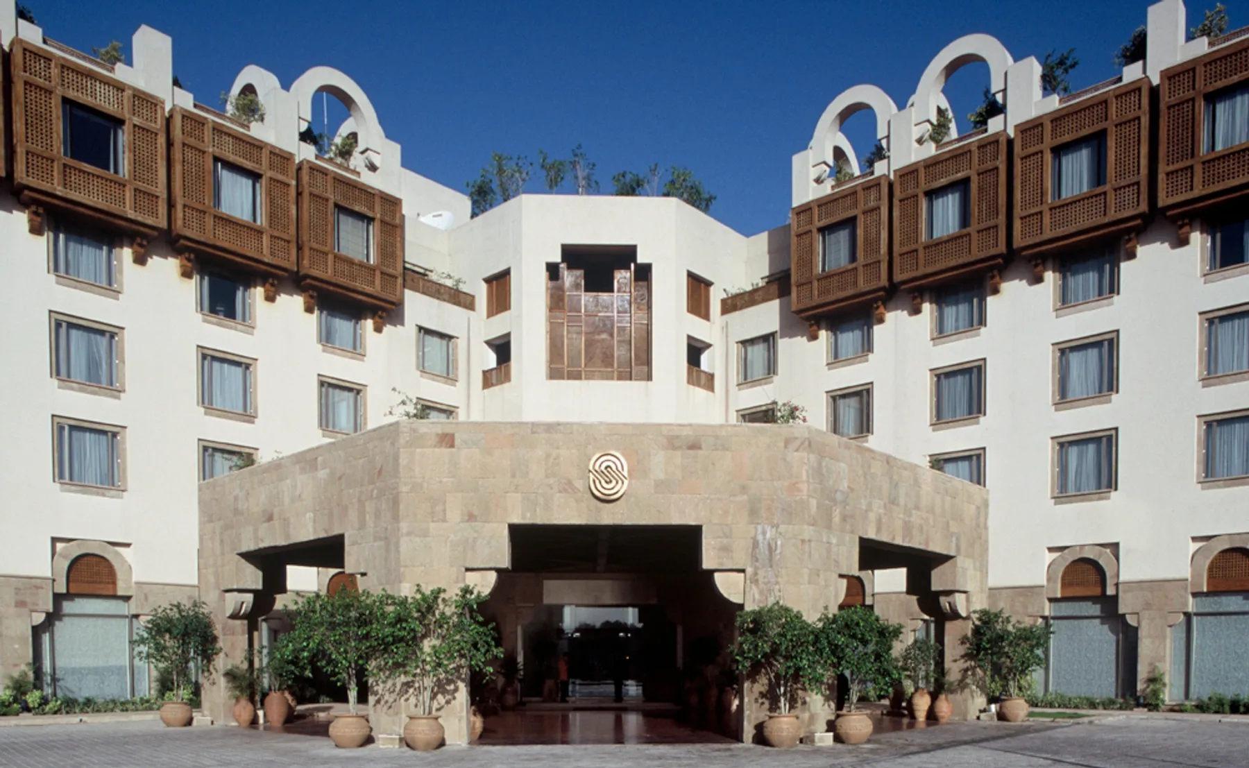 Pakistan Rasheed Hotl Serena Hotel Islamabad In Pakistan