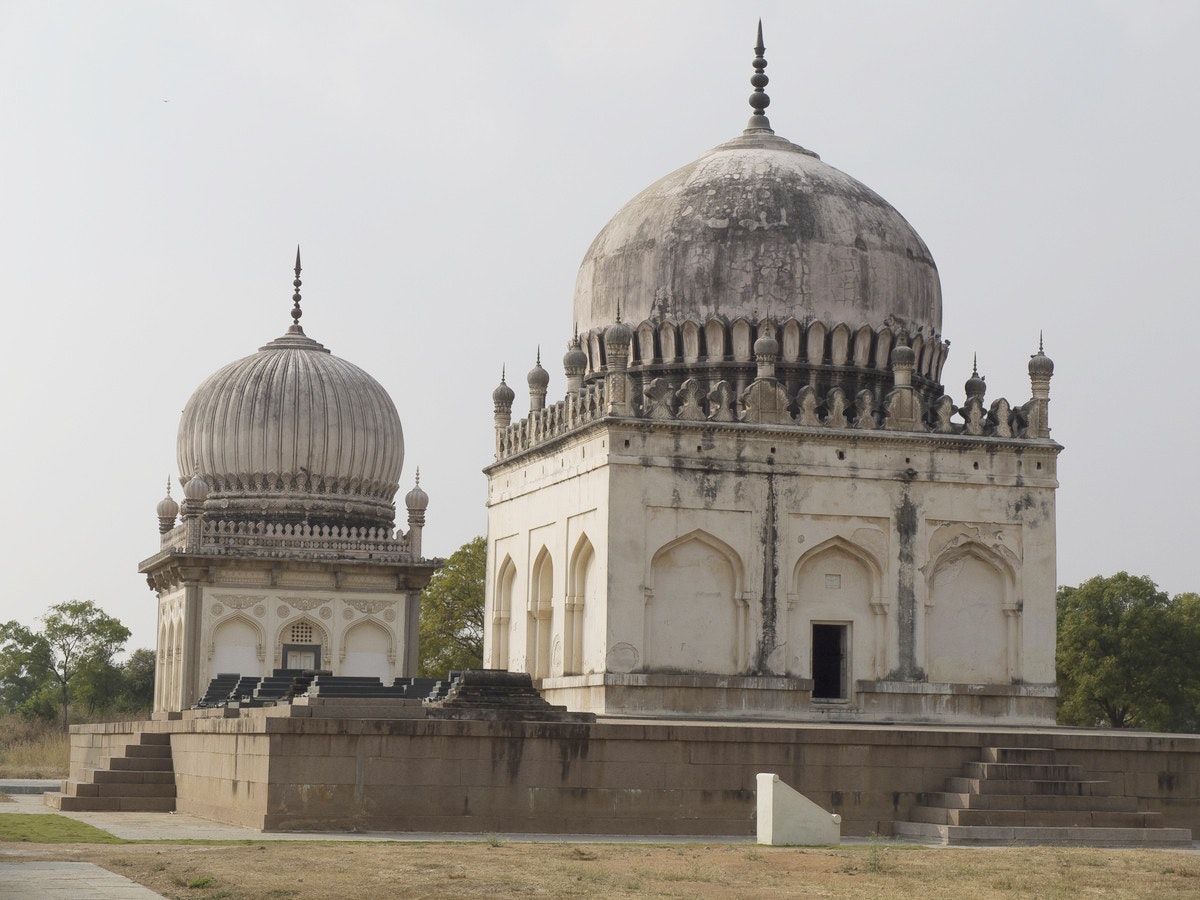 Qutb Shahi Monuments to Be Restored - AKDN