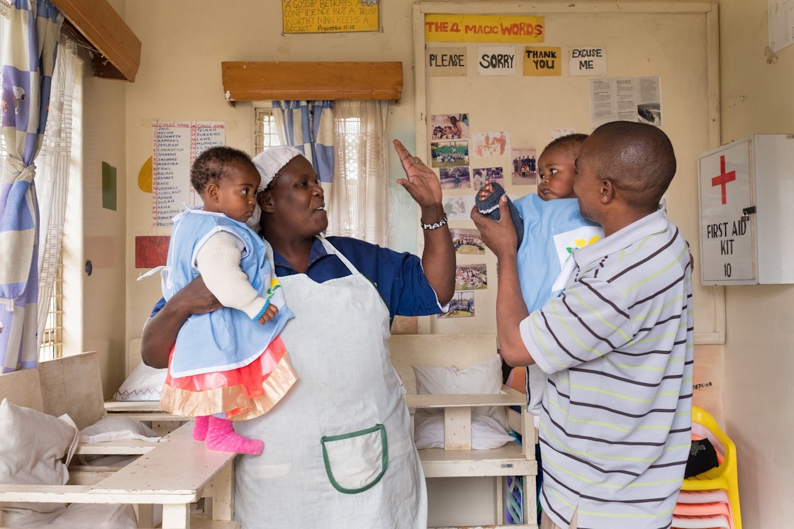 The AKDN project company Frigoken, Kenya’s largest exporter of processed green beans, implements a comprehensive workplace wellness programme and provides young families with a day-care facility. AKDN / Lucas Cuervo Moura