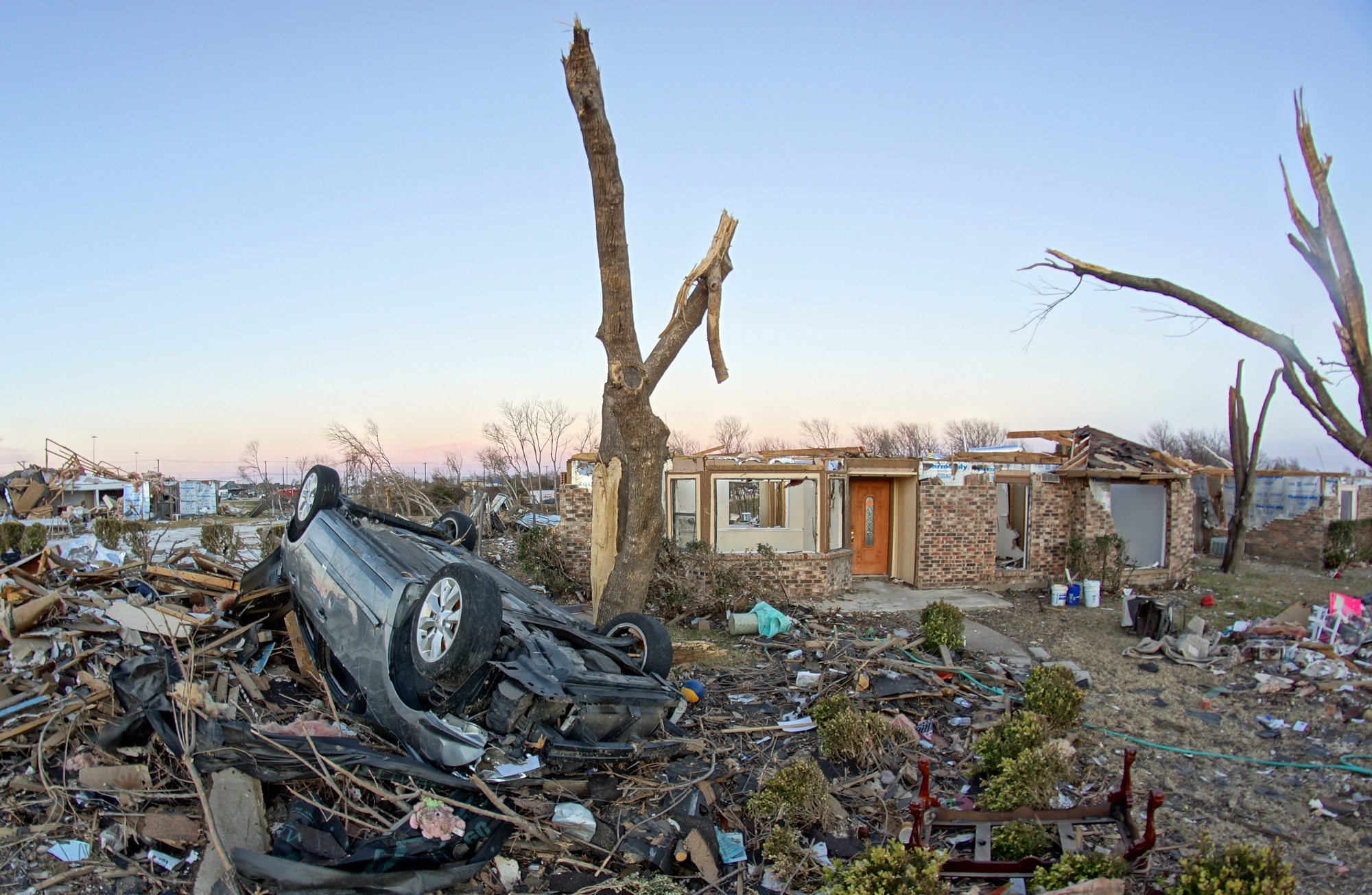 https://static.the.akdn/53832/1650641091-focus-usa-2015dallas_tornadoes.jpg