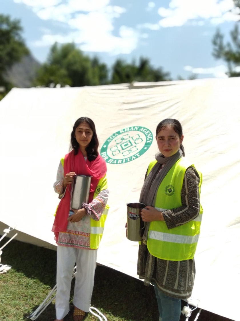 CERT volunteers offering assistance in Sherqilla