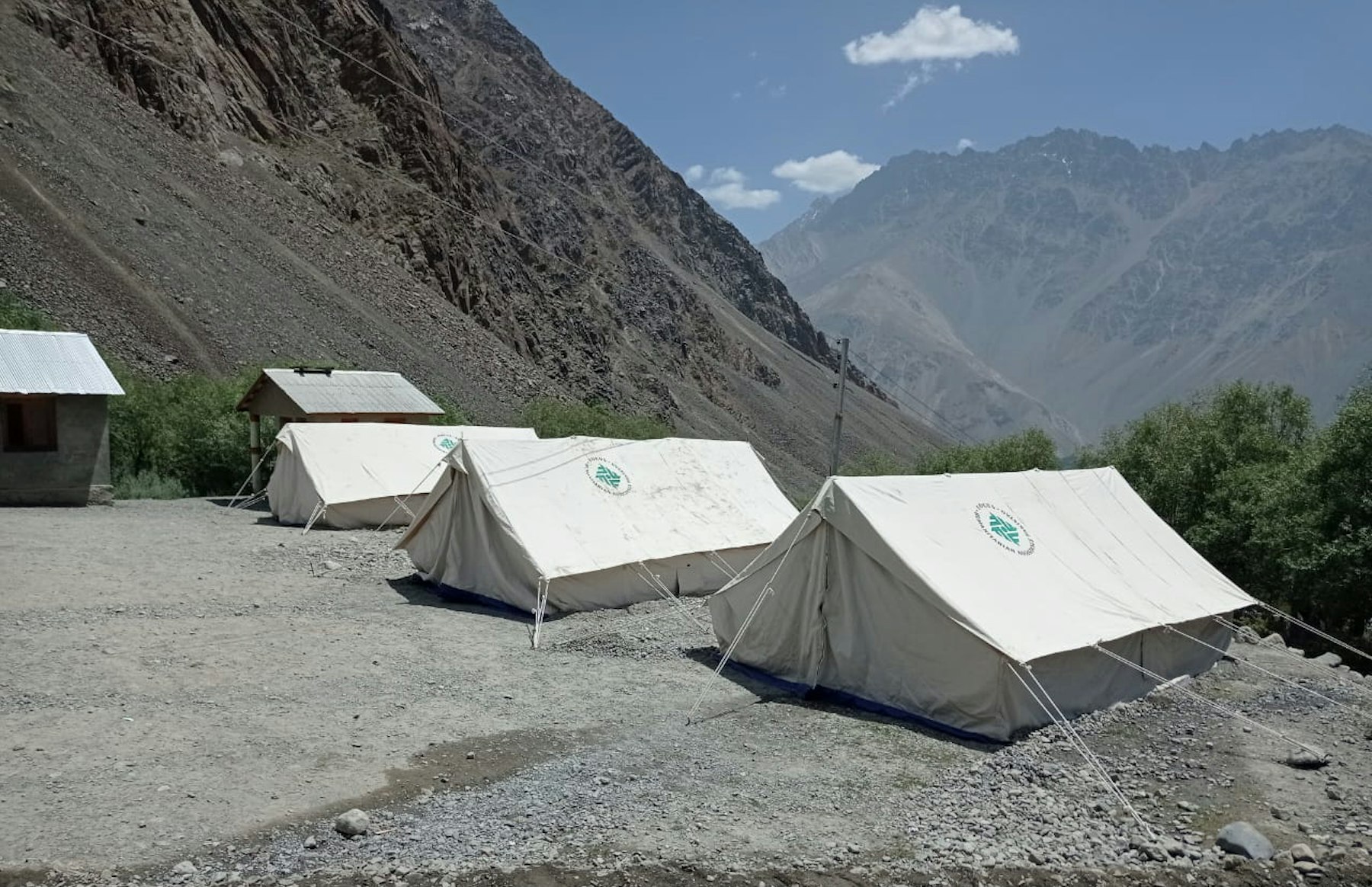 Tents in Phargram Laspur